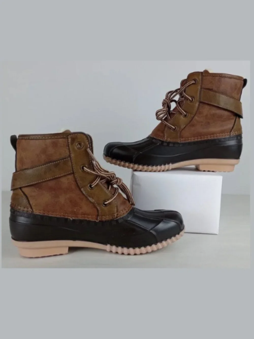 Madden NYC Lindseyy‎ Women's 8M Flannel Fleece Lined Rubber Winter Boots